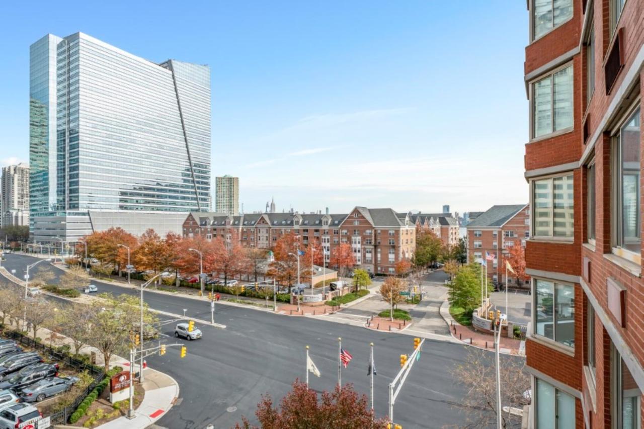 Bluebird Suites Near Newport Centre 저지시티 외부 사진