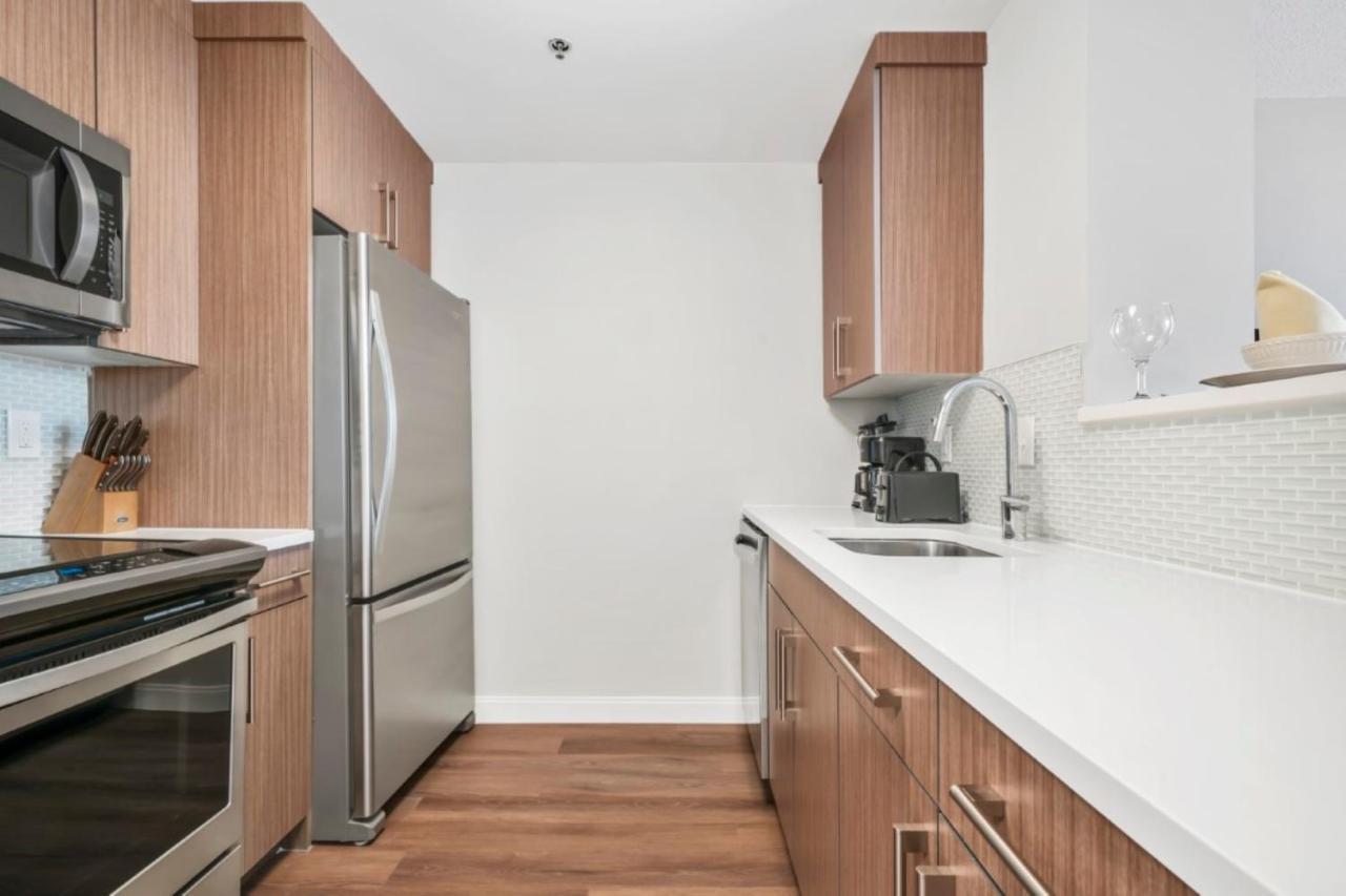Bluebird Suites Near Newport Centre 저지시티 외부 사진